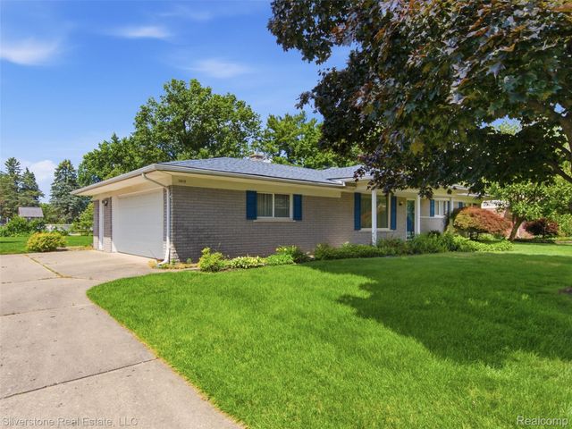50628 Linda Lane, Shelby Charter Township, MI 48317