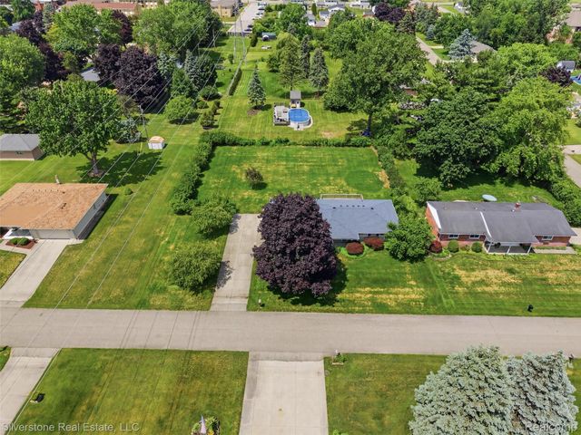 50628 Linda Lane, Shelby Charter Township, MI 48317