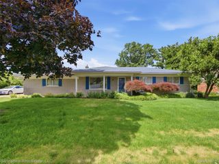 50628 Linda Lane, Shelby Charter Township, MI 48317