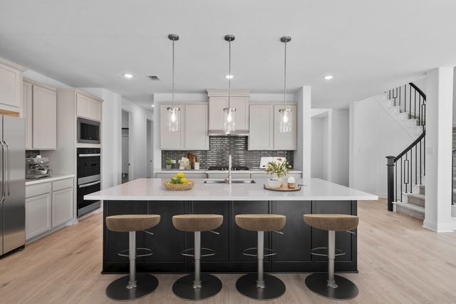 229 Pine Leaf Trail, Waxahachie, TX 75165