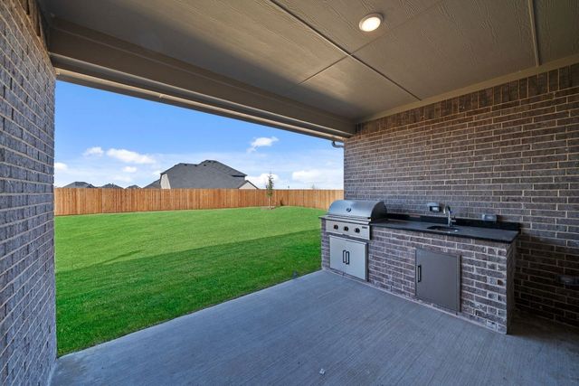 229 Pine Leaf Trail, Waxahachie, TX 75165