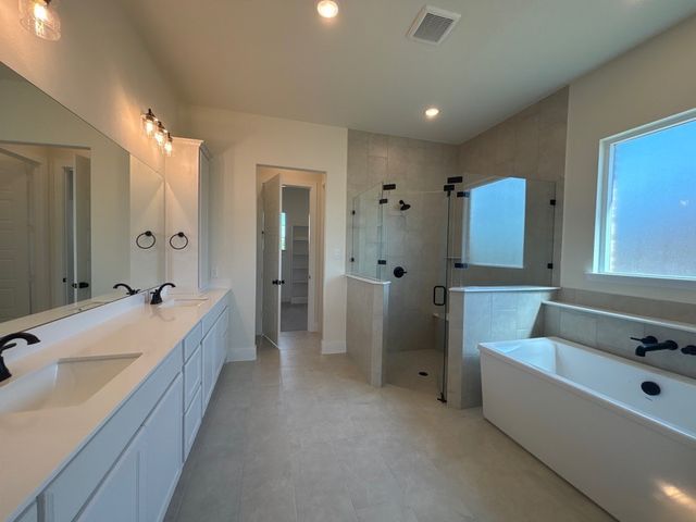 705 Water Side Drive, Van Alstyne, TX 75495