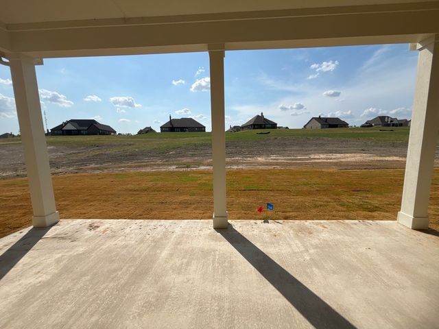 705 Water Side Drive, Van Alstyne, TX 75495