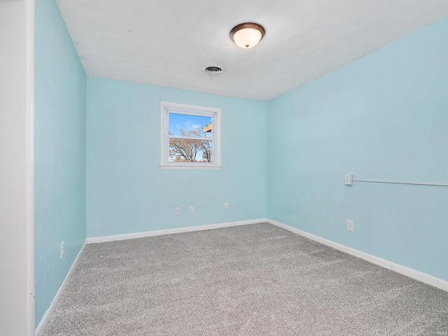 8025 Hosler Road, Leo, IN 46765