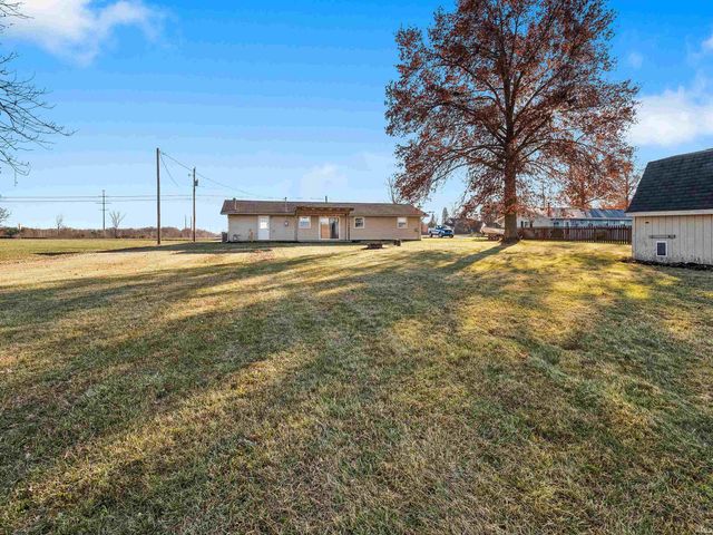 8025 Hosler Road, Leo, IN 46765