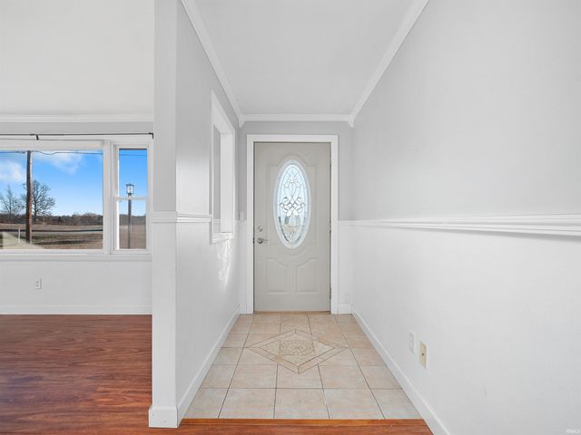 8025 Hosler Road, Leo, IN 46765