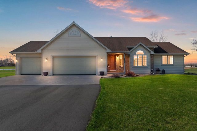 6732 Apple Blossom LANE, Greenleaf, WI 54126