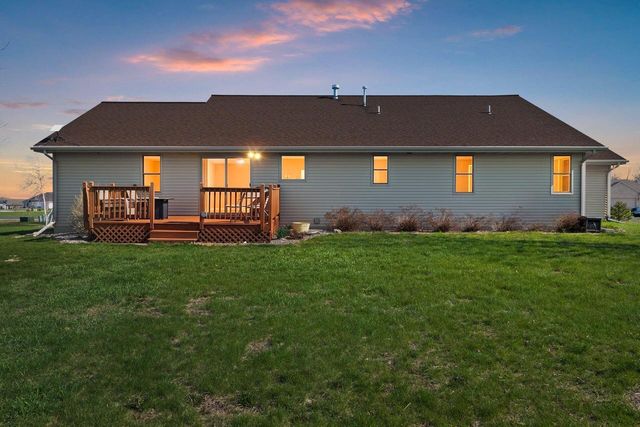 6732 Apple Blossom LANE, Greenleaf, WI 54126