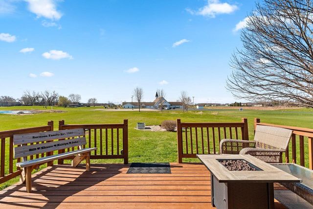 6732 Apple Blossom LANE, Greenleaf, WI 54126