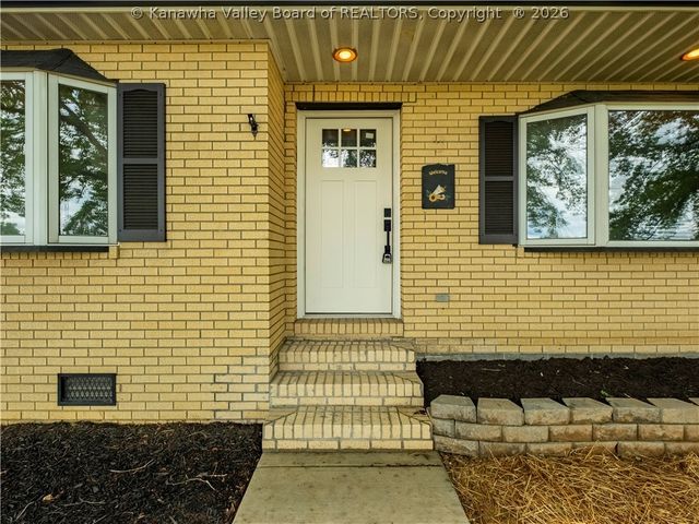 3367 Teays Valley Road, Hurricane, WV 25526