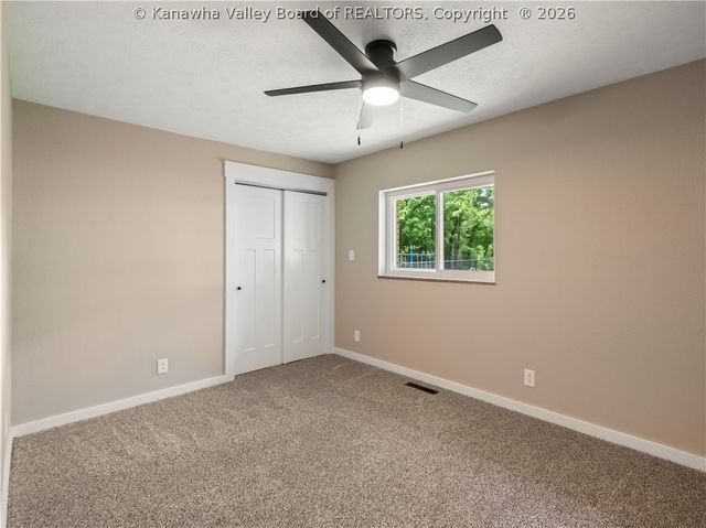 3367 Teays Valley Road, Hurricane, WV 25526