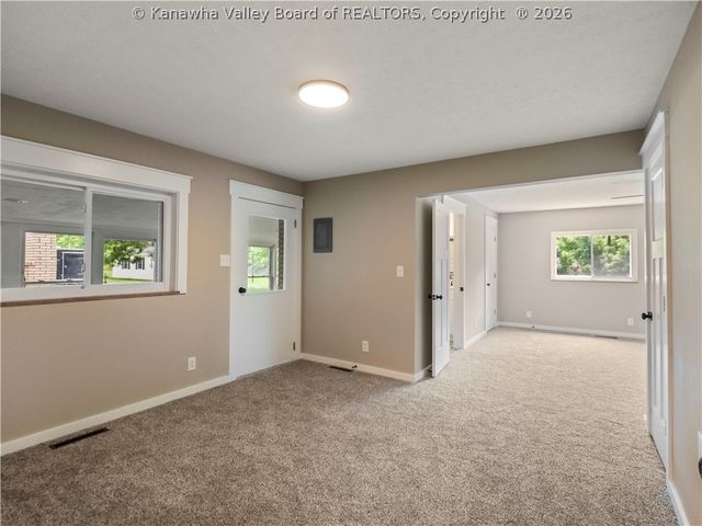 3367 Teays Valley Road, Hurricane, WV 25526