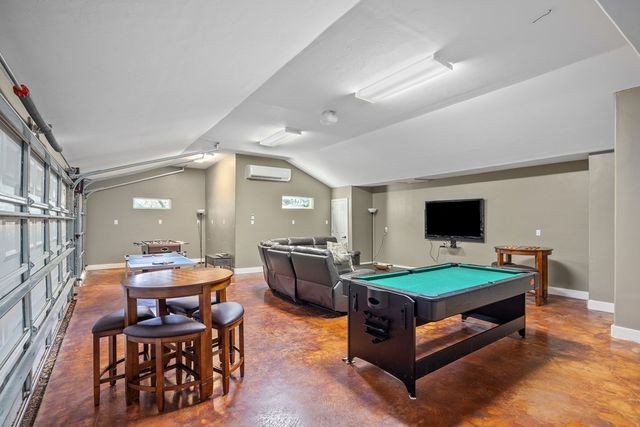 193 Doris Dr, Kerrville, TX 78028