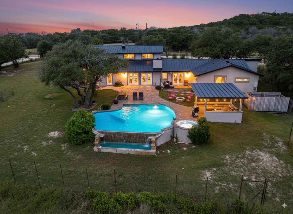 193 Doris Dr, Kerrville, TX 78028