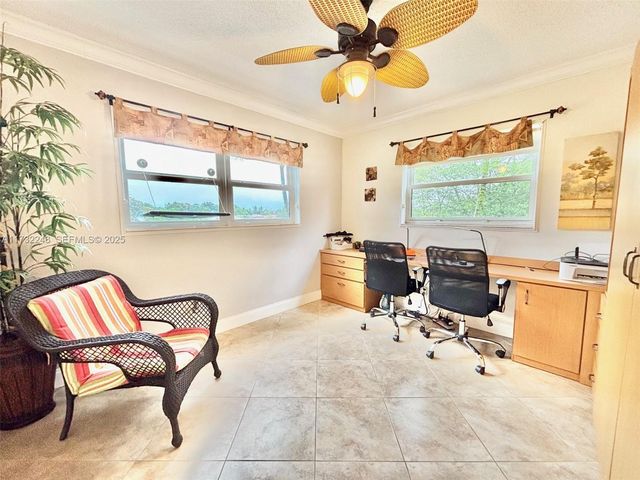 4806 NW 36th Street 501, Lauderdale Lakes, FL 33319