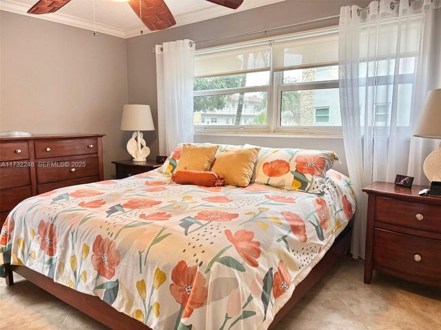 4806 NW 36th Street 501, Lauderdale Lakes, FL 33319