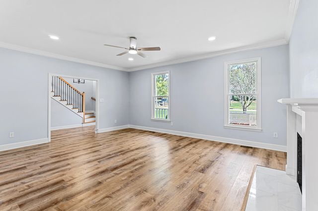 513 W Crystal Creek, Martinez, GA 30907