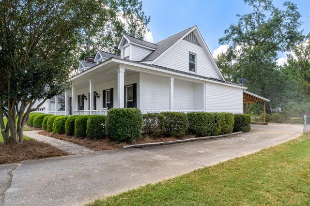 513 W Crystal Creek, Martinez, GA 30907