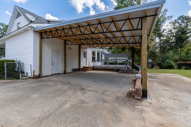 513 W Crystal Creek, Martinez, GA 30907