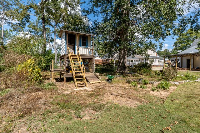 513 W Crystal Creek, Martinez, GA 30907