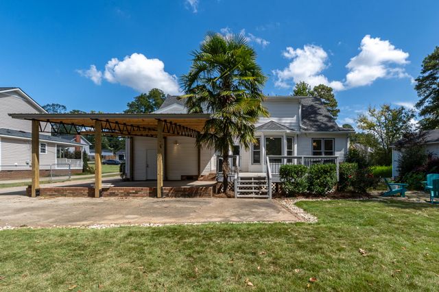 513 W Crystal Creek, Martinez, GA 30907