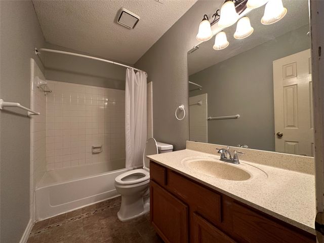 2124 Liverpool Drive, Plano, TX 75025