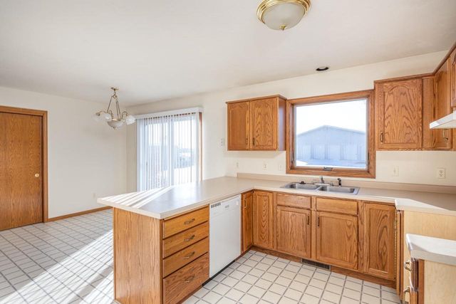 W2247 BLOCK ROAD, Kaukauna, WI 54130