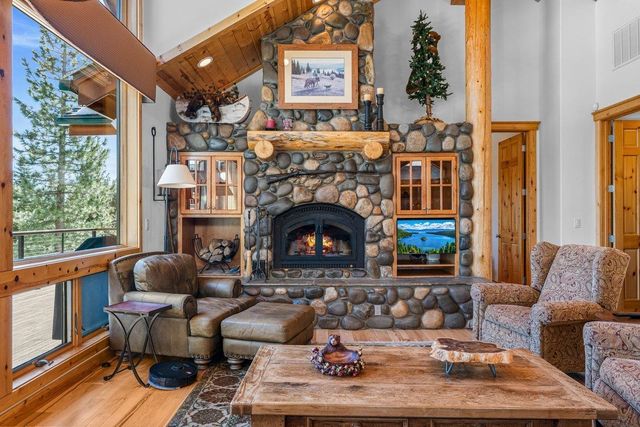 1352 Kings Way, Tahoe Vista, CA 96148