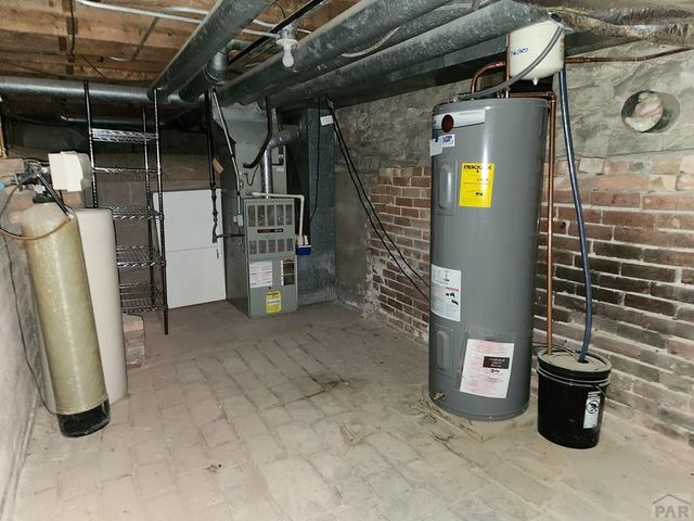 623 E 10th St, Pueblo, CO 81001