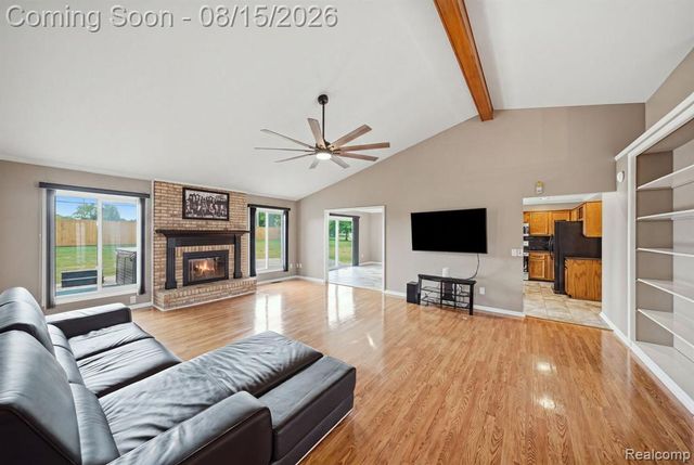 15690 Deepwood Court, Fraser, MI 48026