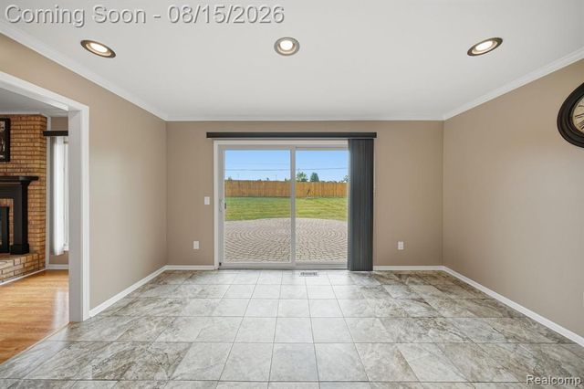 15690 Deepwood Court, Fraser, MI 48026