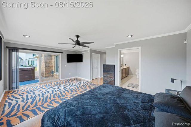 15690 Deepwood Court, Fraser, MI 48026