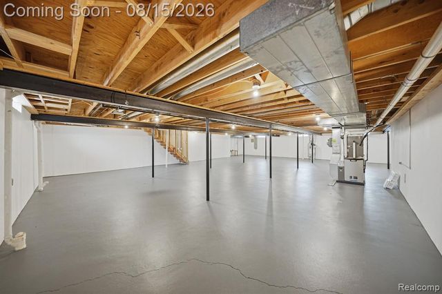 15690 Deepwood Court, Fraser, MI 48026