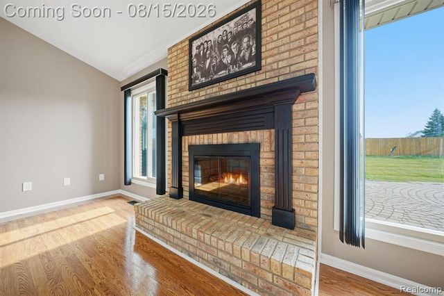 15690 Deepwood Court, Fraser, MI 48026