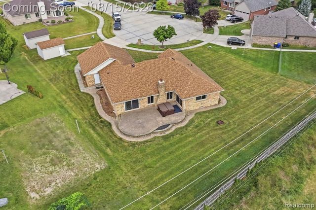 15690 Deepwood Court, Fraser, MI 48026