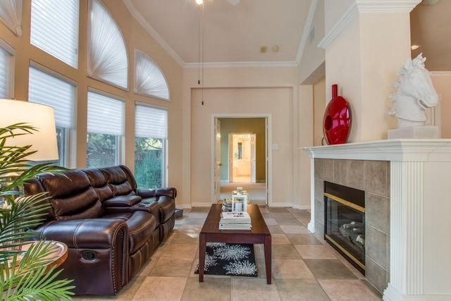 4636 Skyline Drive, Flower Mound, TX 75028