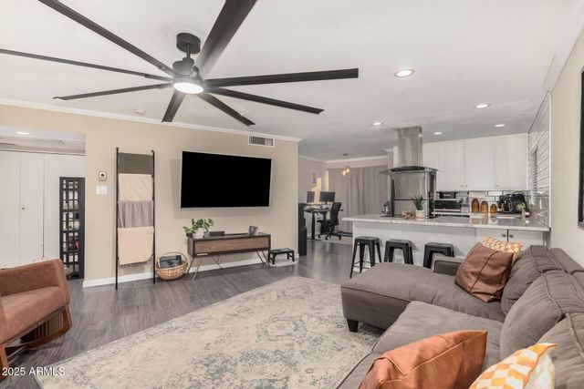 6240 N 16TH Street 46, Phoenix, AZ 85016