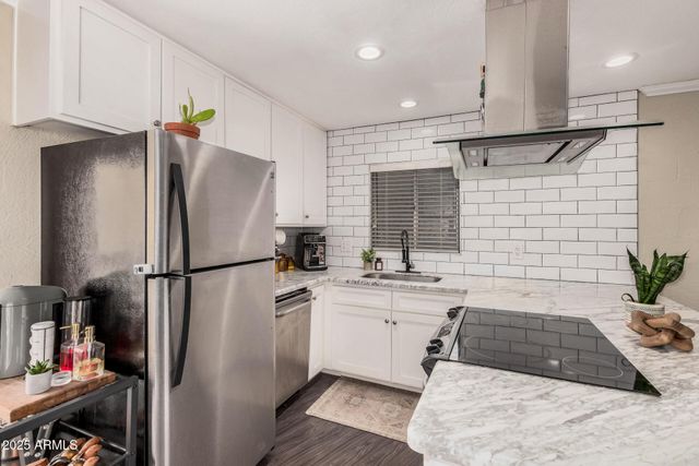 6240 N 16TH Street 46, Phoenix, AZ 85016