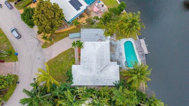 2464 NE 22nd Terrace, Fort Lauderdale, FL 33305
