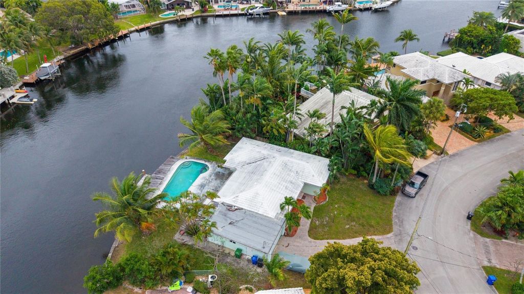 2464 NE 22nd Terrace, Fort Lauderdale, FL 33305