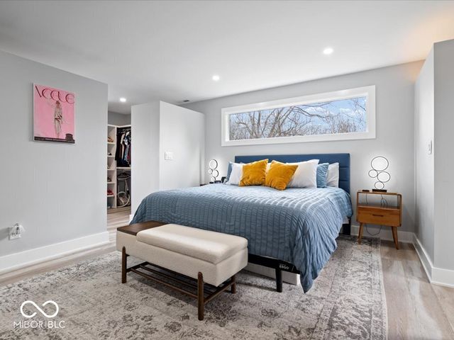 5720 N Sugar Hills Drive, Greenfield, IN 46140