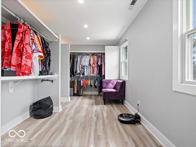 5720 N Sugar Hills Drive, Greenfield, IN 46140