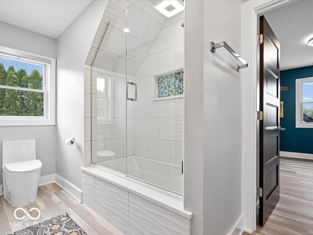 5720 N Sugar Hills Drive, Greenfield, IN 46140