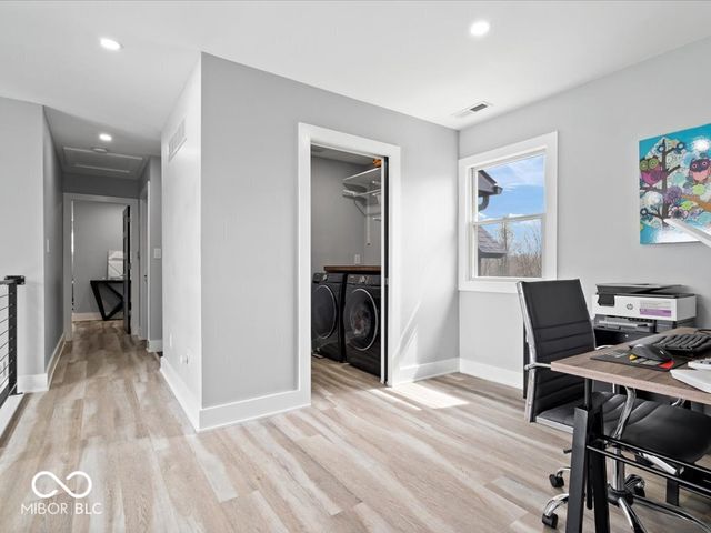 5720 N Sugar Hills Drive, Greenfield, IN 46140