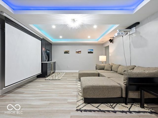 5720 N Sugar Hills Drive, Greenfield, IN 46140