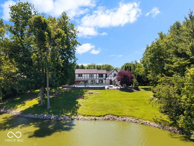 5720 N Sugar Hills Drive, Greenfield, IN 46140