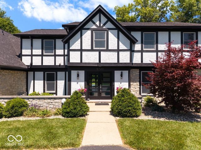 5720 N Sugar Hills Drive, Greenfield, IN 46140