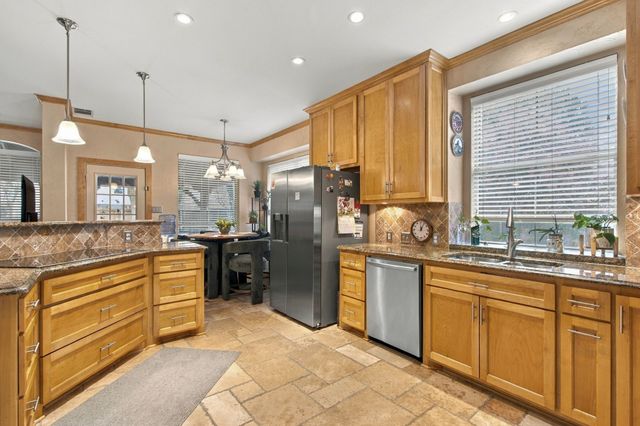 816 Rolling Meadows Court, Allen, TX 75013