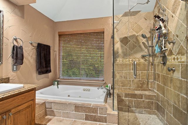 816 Rolling Meadows Court, Allen, TX 75013