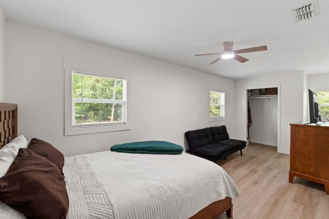 16088 SE Johnson Street, Blountstown, FL 32424